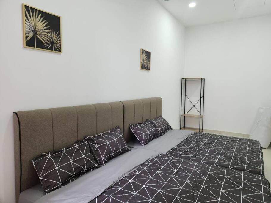 Botani Bauhaus 17pax/4br/mahjong/tv Box Rumah percutian *