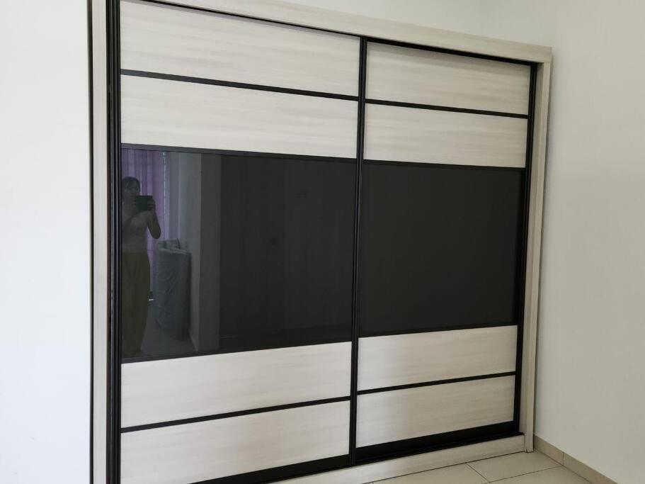Botani Bauhaus 17pax/4br/mahjong/tv Box Rumah percutian