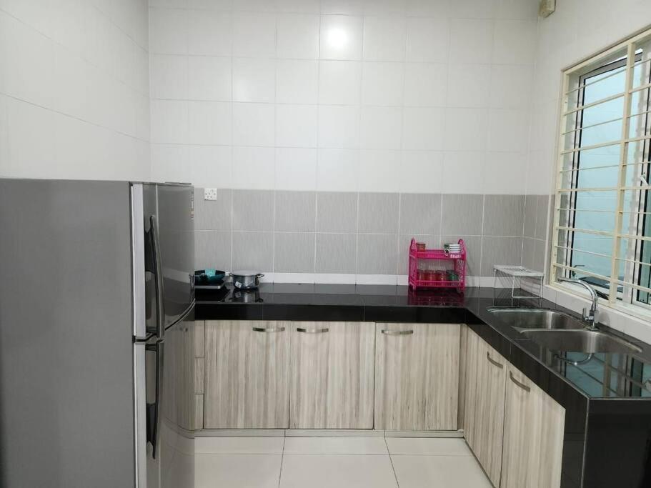 Rumah percutian Botani Bauhaus 17pax/4br/mahjong/tv Box Ipoh