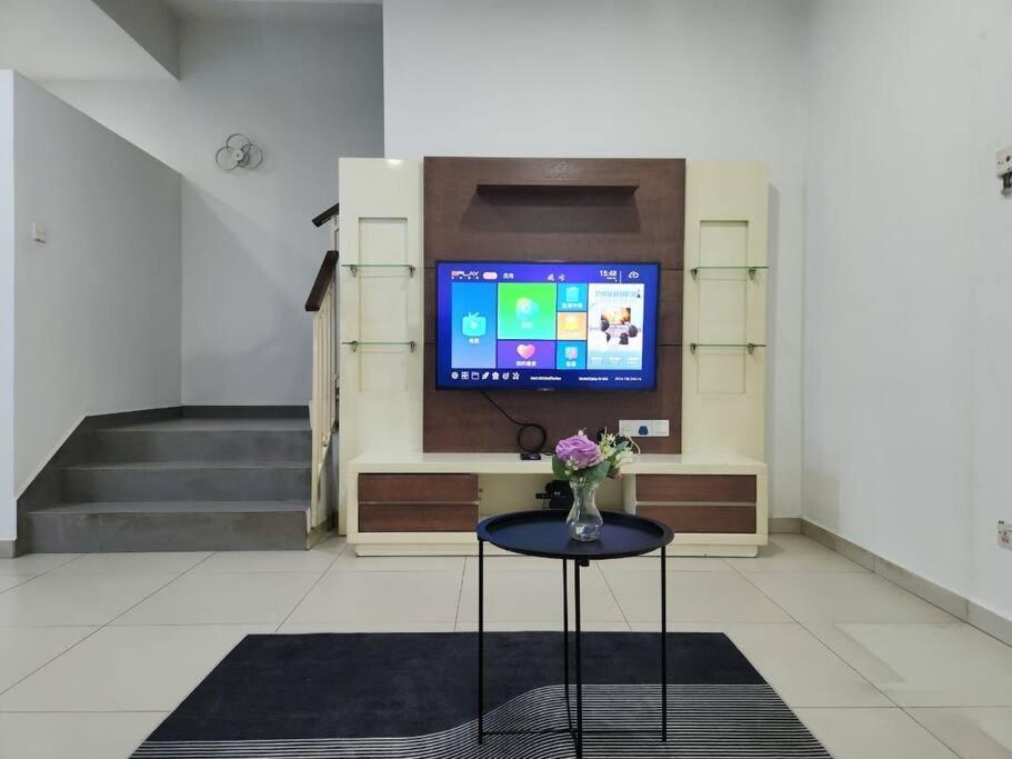 Botani Bauhaus 17pax/4br/mahjong/tv Box * Ipoh